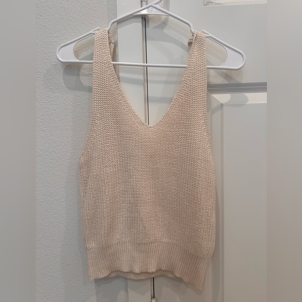 Pink Lily Small Taupe Tank
